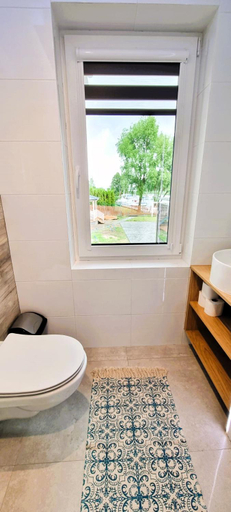 Bathroom 3, Bialy Port, Augustów