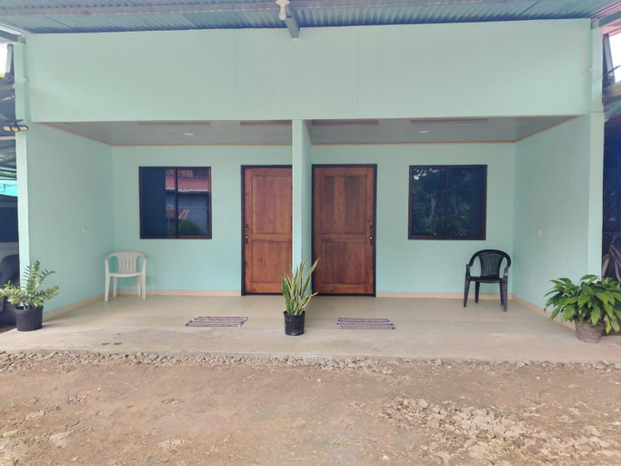 Others 2, Cabinas El Jardin, Puntarenas