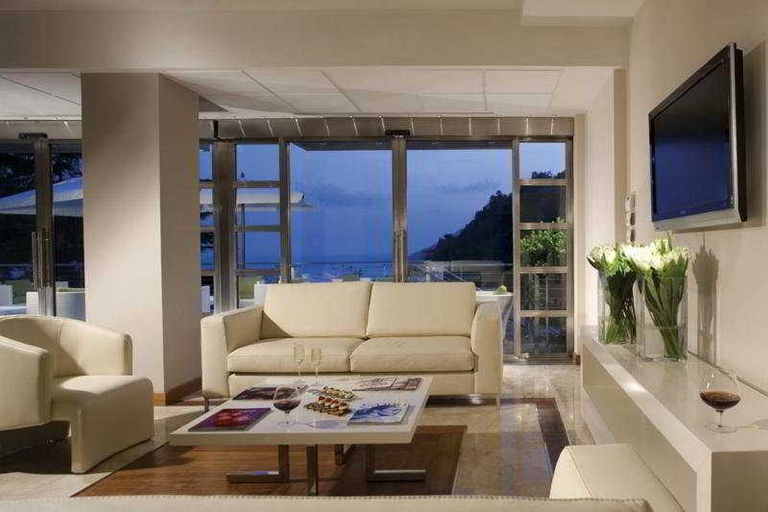 Public Area 5, Relais Paradiso, Salerno