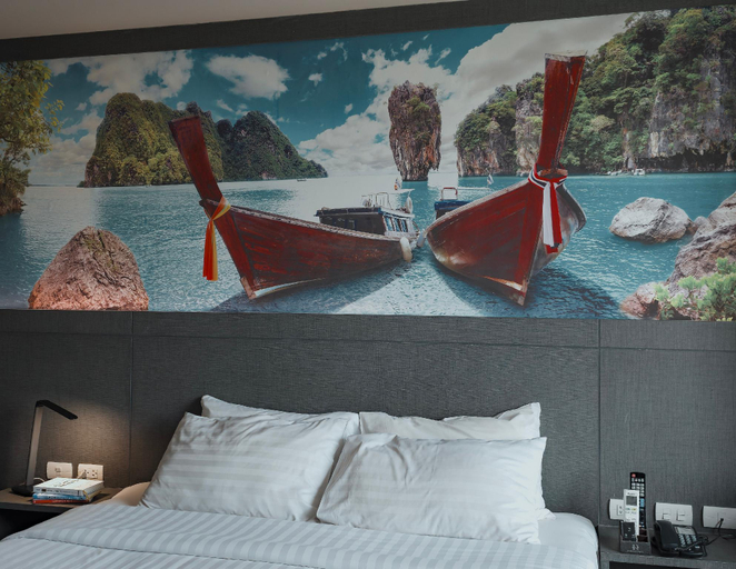 Bedroom 14