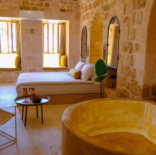 Bedroom 3, Rec326 Tarihi Konak, Kızıltepe
