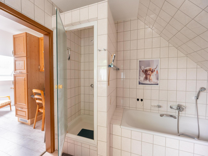 Bathroom 3, Ferienwohnung zum Zaubergarten, Rhein-Lahn-Kreis