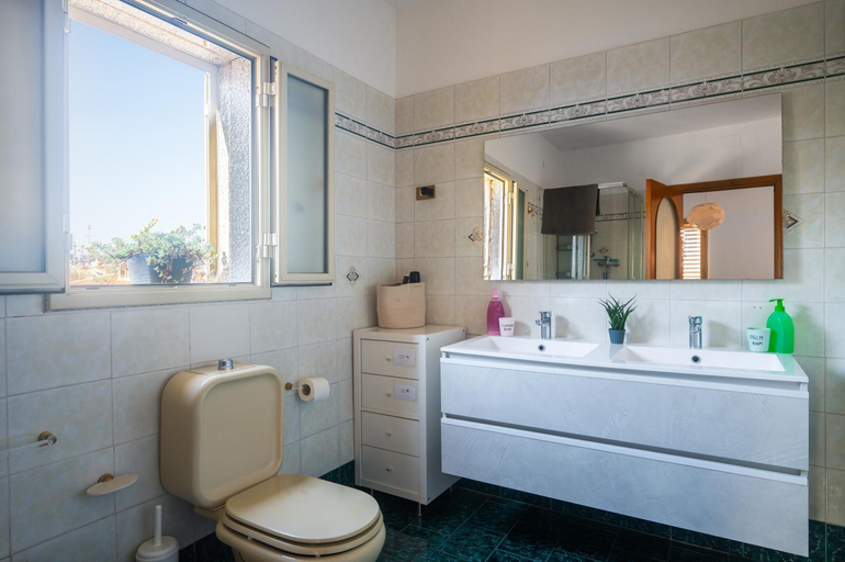 Bathroom 2, Follow The Sun Catania - Rooftop Terrace, Catania