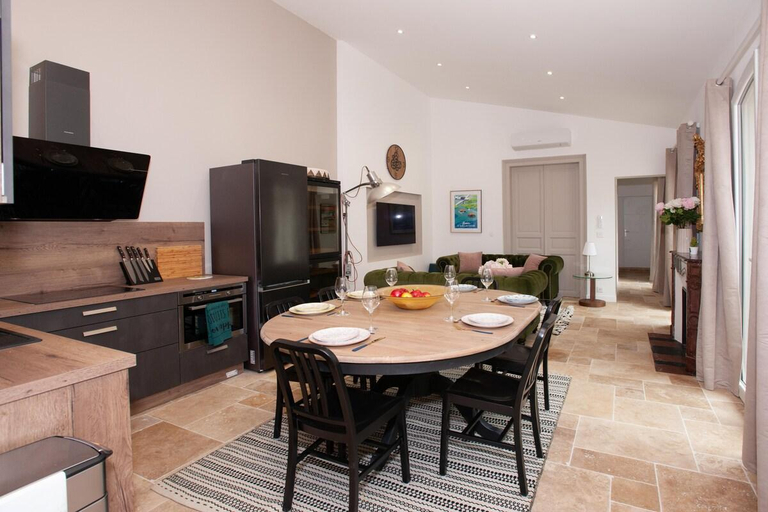 Others 5, Les tropeziennes de Libourne - Luxurious T3, Gironde