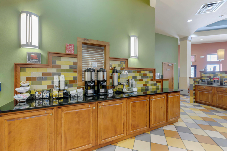 Food & Drinks 5, Best Western Plus Loveland Inn, Larimer