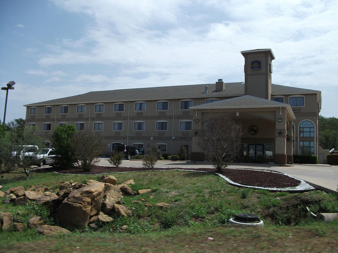 Exterior & Views, Best Western Plus Graham Inn, Young