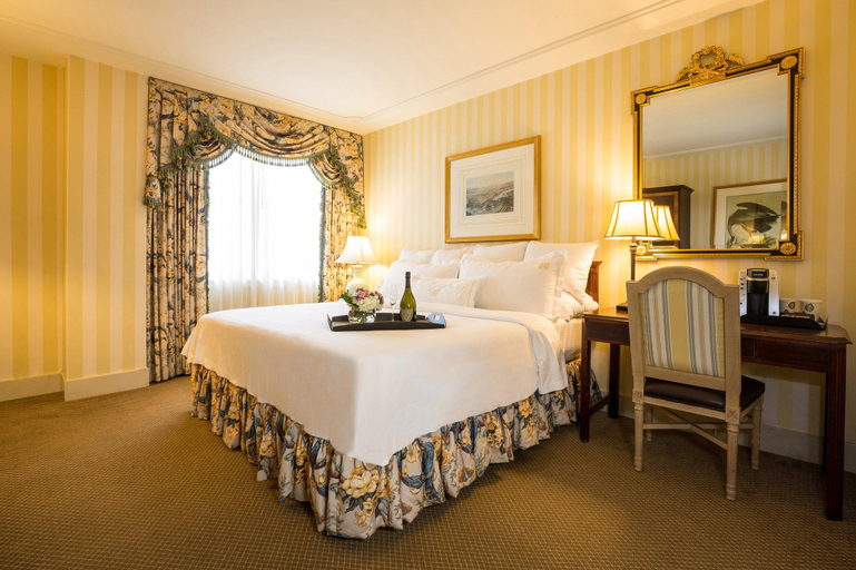 Bedroom 3, Hotel Monteleone, Orleans