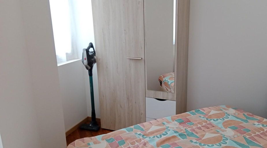Bedroom 2, L'Isard, Hautes-Pyrénées