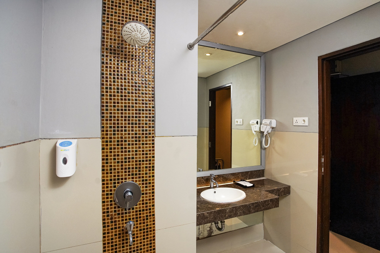 Bathroom 2
