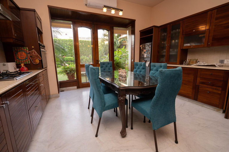 Others 2, Eleve Villa, Karachi