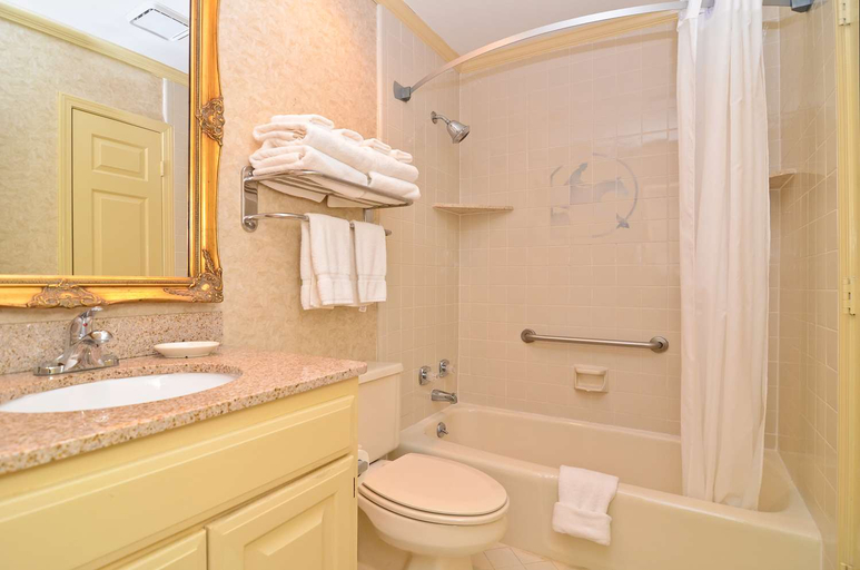 Bathroom 4, Best Western Brentwood, Davidson