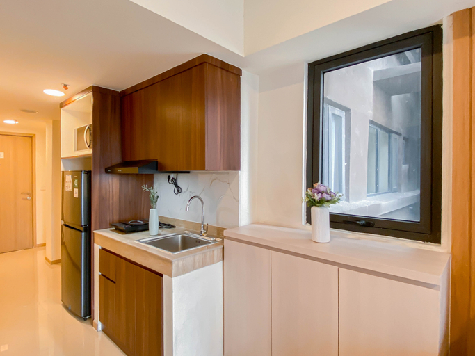 Others 4, Comfortable and Minimalist 2BR at Meikarta Apartment By Travelio, Cikarang