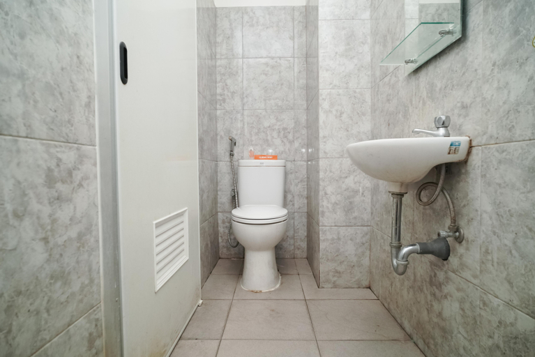 Bathroom 5