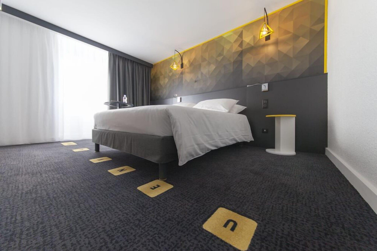 Bedroom 4, ibis Styles Poitiers Nord, Vienne
