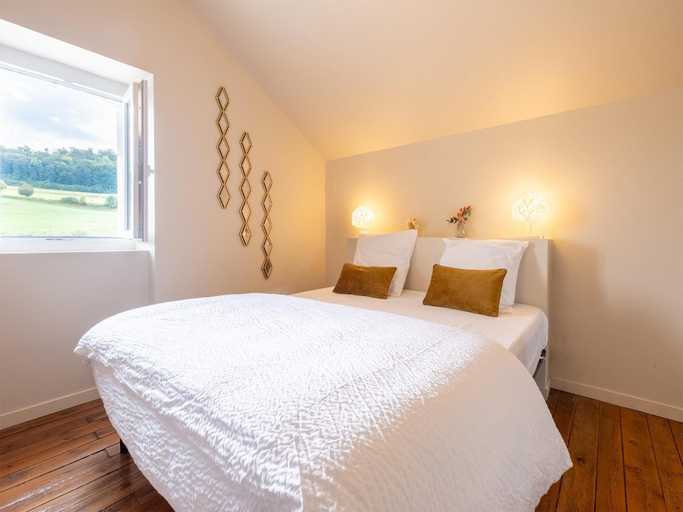 Bedroom 3, Charming Holiday Home with Private Pool, Dordogne