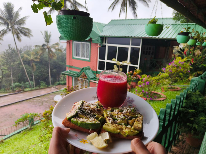 Food & Drinks, Nestinggrounds, Chikmagalur