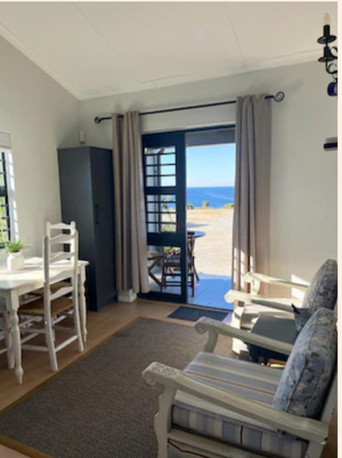Others 3, Accommodation @Sea Trader, West Coast