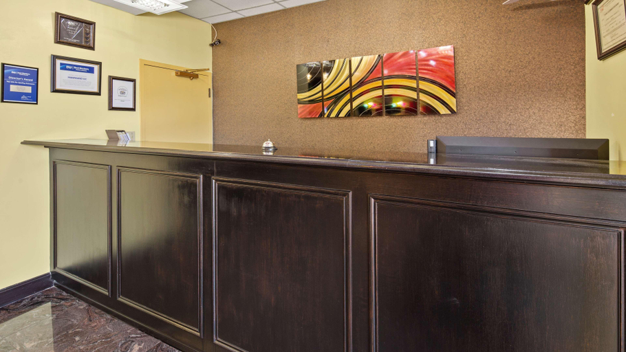 Public Area 2, Best Western Executive Inn, Grady
