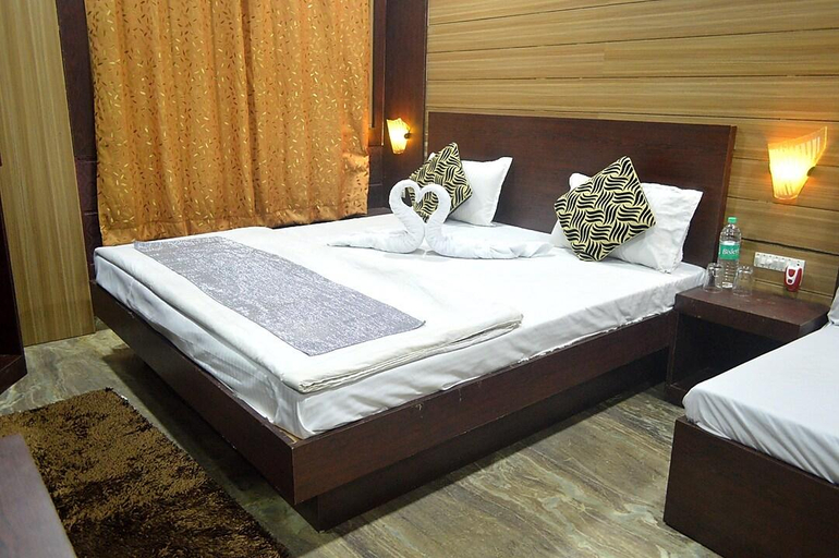 Others 3, Hotel Dhingra Residency, Jabalpur