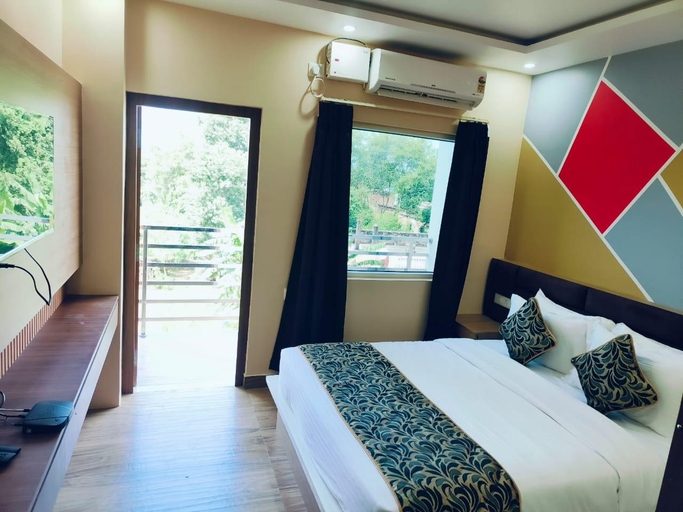 Bedroom 3, SAROJINI GARDEN HOTEL & RESTAURANT, Begusarai