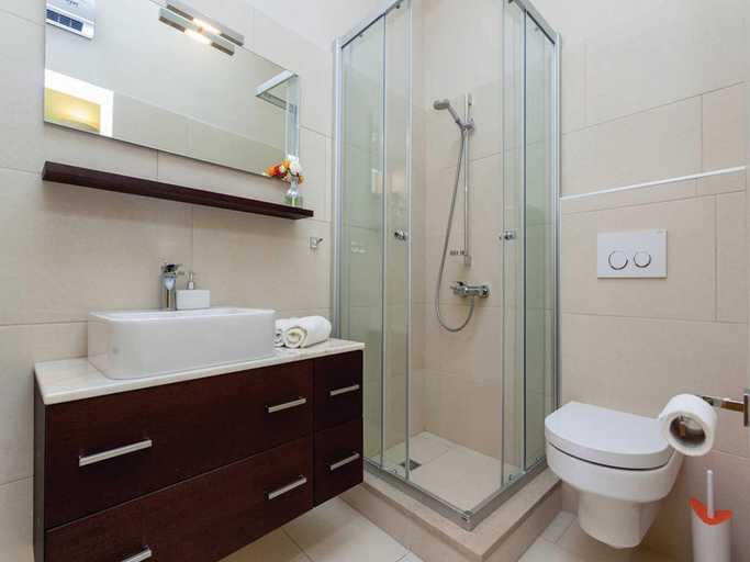 Bathroom 2, Apartments Ankora - Three bedroom apartment with terrace and sea view, Pojezerje