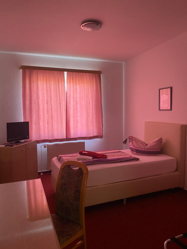 Bedroom 3, Hotel zum Jahnatal, Mittelsachsen