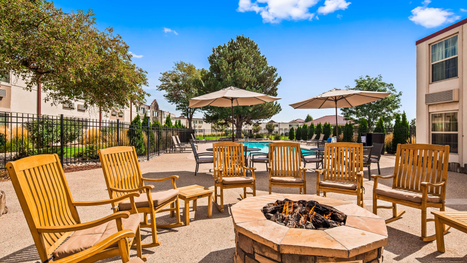 Food & Drinks 5, Best Western Plus Loveland Inn, Larimer