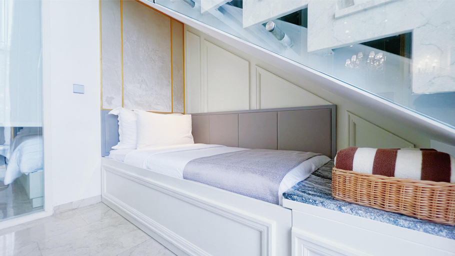 Bedroom 8