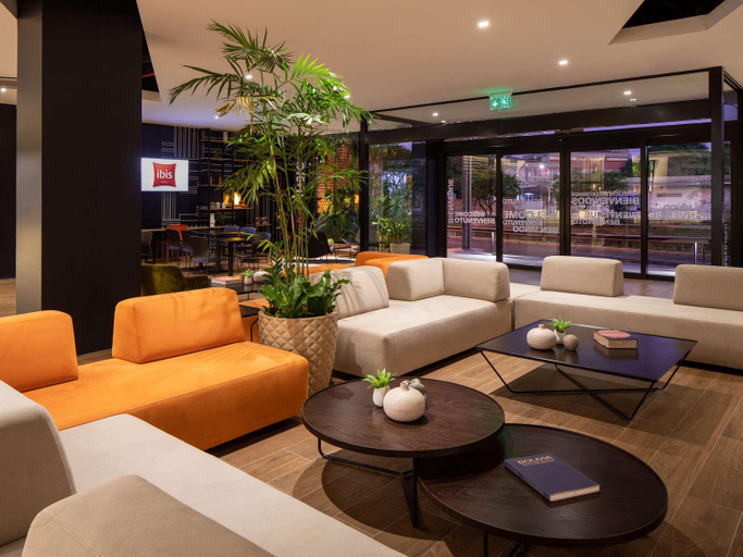 Public Area 3, Ibis Santa Cruz DE LA Sierra, Andrés Ibáñez