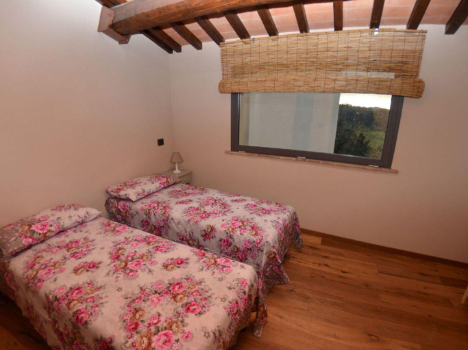 Others 5, Tuscan Retreat in Aiale, Pisa