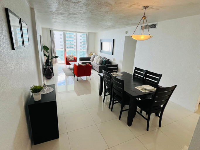 Dining Room 20