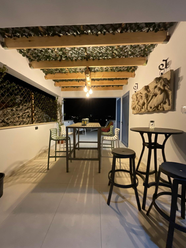 Food & Drinks, Le Voyageur By the Sea - Furnished Rooms, Larnaca