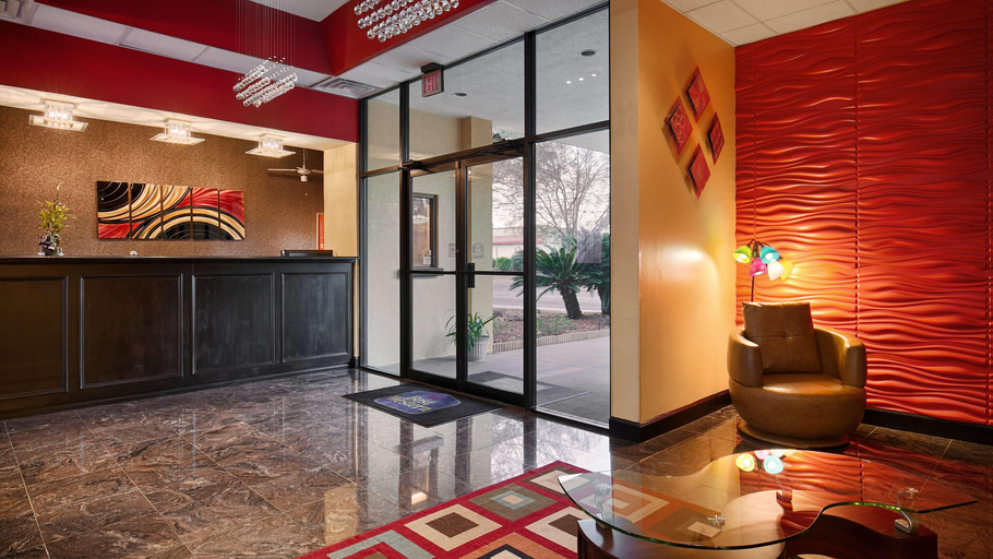 Public Area 2, Best Western Executive Inn, Grady