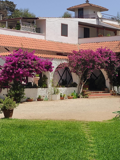 Exterior & Views 2, B&B Gli Archi Country Home, Lecce
