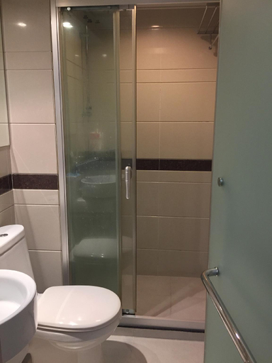 Bathroom 15
