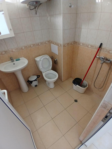 Bathroom, Levante apartments, Nesebar