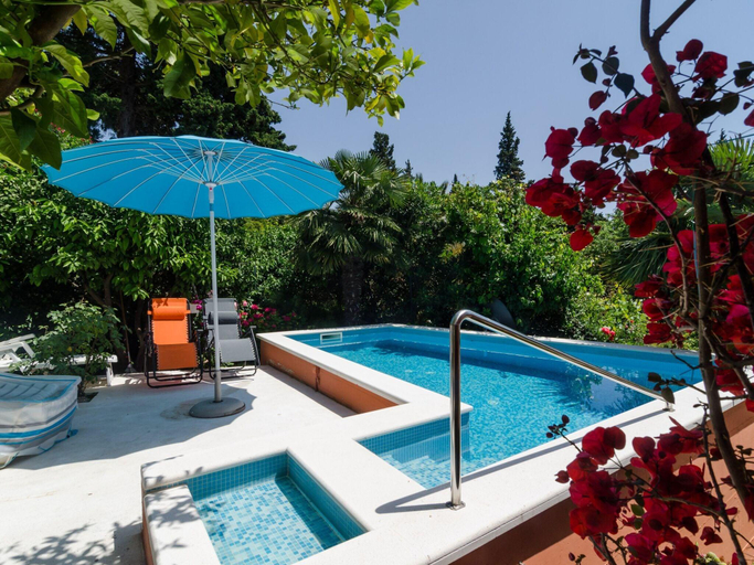 Sport & Beauty 2, Villa Gemma - Four Bedroom Villa with Terrace and Swimming Pool, Župa Dubrovačka