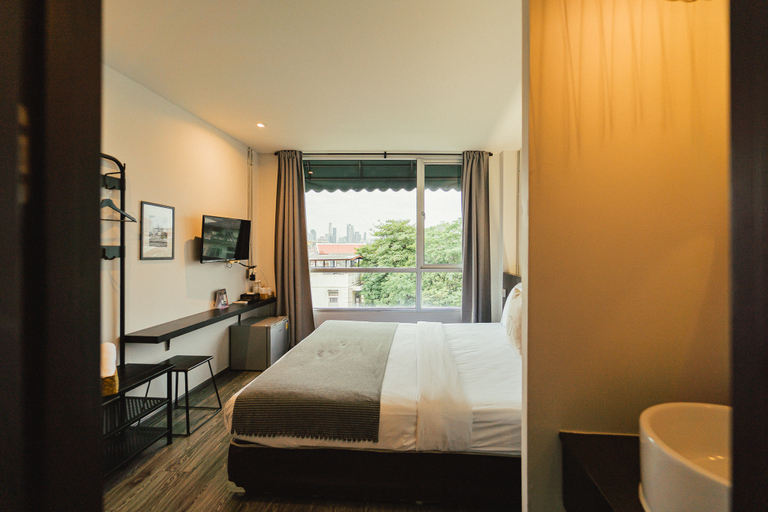 Bedroom 8