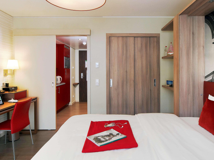 Bedroom 2, Aparthotel Adagio München City, München