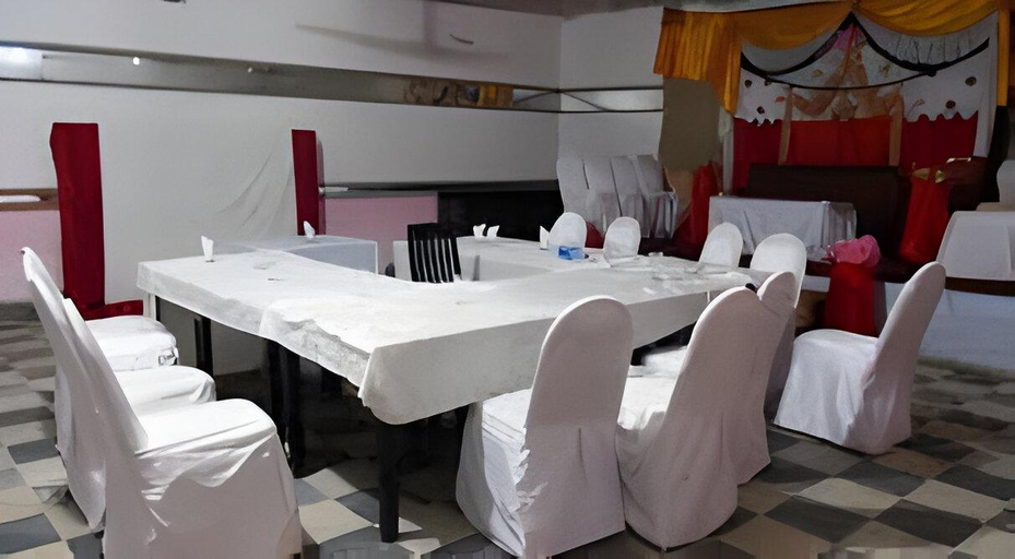 Food & Drinks, Lords Hotel Gujranwala, Gujranwala