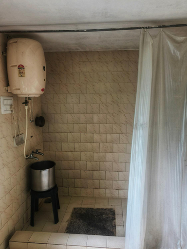 Bathroom 3, Nestinggrounds, Chikmagalur