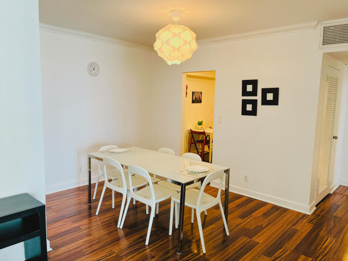 Dining Room 29
