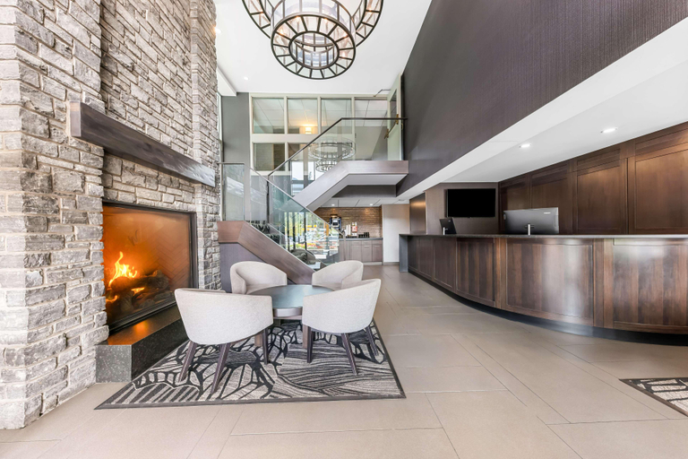 Public Area 2, Best Western Plus Banff International Lodge, Division No. 15
