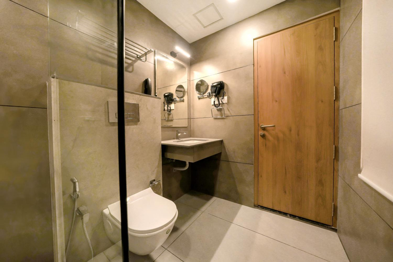 Bathroom 5, Aurora Hotels & Resorts, Ernakulam