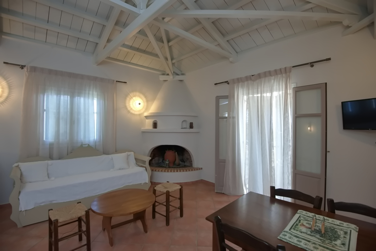 Public Area 3, Likavgies Comfort Maisonettes, Thessaly