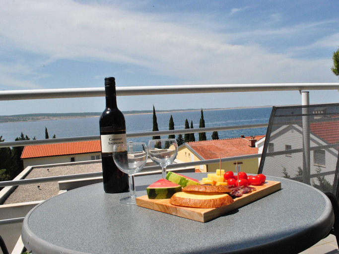 Food & Drinks, Apartments Smokvica - One Bedroom AptBalcony, Starigrad