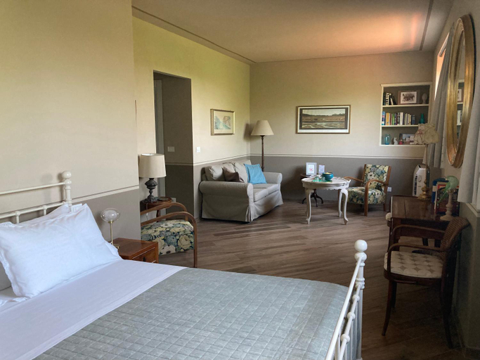 Bedroom 14