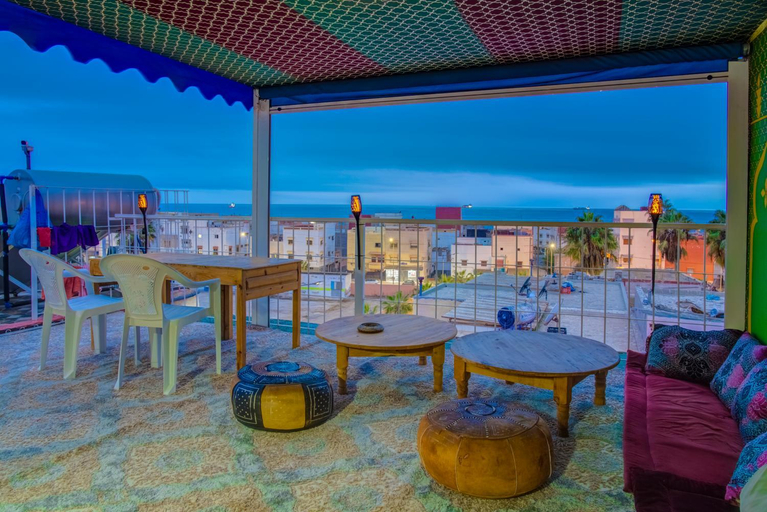 Others 4, Dinosaur Anza Surf House, Agadir-Ida ou Tanane