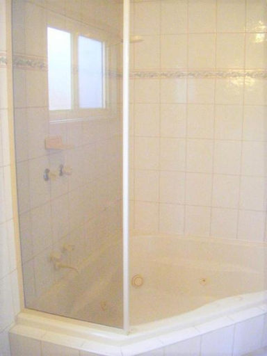 Bathroom 4, Bega Village Motor Inn, Bega Valley