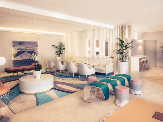 Public Area 4, Mercure Villeneuve Loubet Plage, Alpes-Maritimes